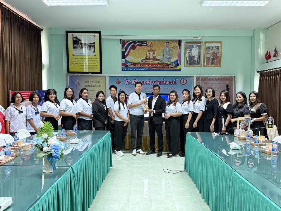 ครูจากโรงเรียนบ้านทุ่งเลียบ จังหวัดสงขลา ได้มาศึกษาดูงานในเรื่องเกี่ยวกับระบบดูแลช่วยเหลือนักเรียนผ่านแอปพลิเคชั่น Google App Script